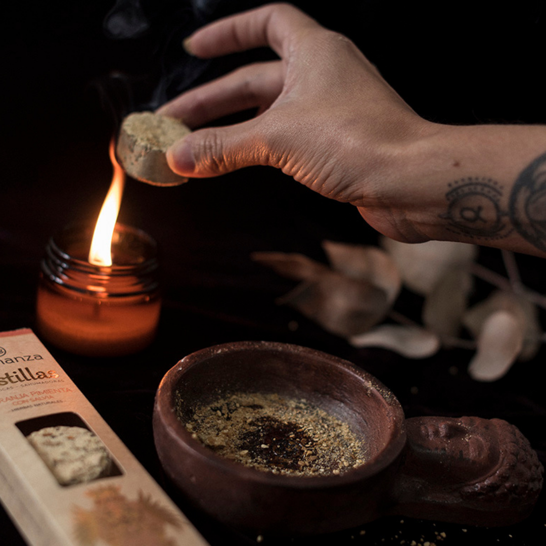 Pastillas Orgánica Energía Limpia con Palo Santo - Aromanza